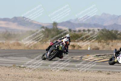 media/Oct-04-2025-CVMA (Sat) [[408bcdd6e4]]/Race 13-Amateur Supersport Open/